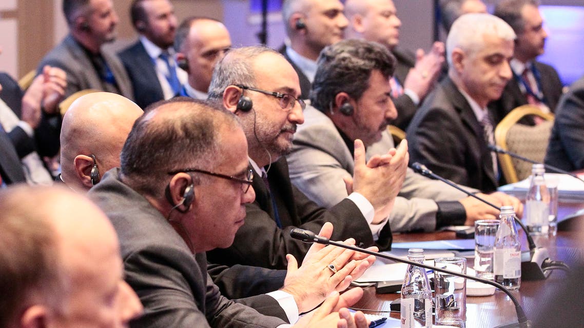 أحمد طعمة خلالامؤتمر استانا (الخميس 29 نوفمبر فرانس برس)