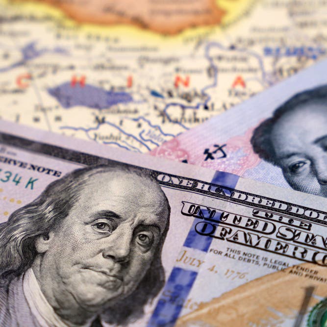 تهديد قوي للدولار الأميركي من مجموعة دولية وعملة مشفرة