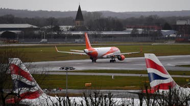 An EasyJet aircraft prepares to take off from the runway at London Gatwick Airport on December 21, 2018. (AFP)