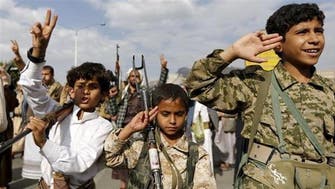 تغريدة لخارجية إيران تشجّع على تجنيد الحوثي للأطفال