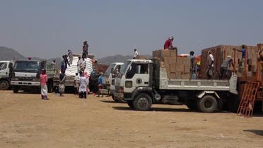 الحوثيون ينهبون المساعدات الإنسانية عبر منظمات وهمية
