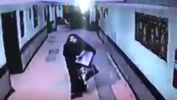 محامي الخاطفة التي شغلت السعوديين يفجر مفاجأة عن ولديها