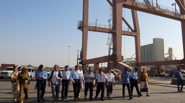 A security team from the United Nations office in Yemen visits the strategic Red Sea port of Hodeida on December 21, 2018 to discuss the security situation there before the arrival of UN observers. 