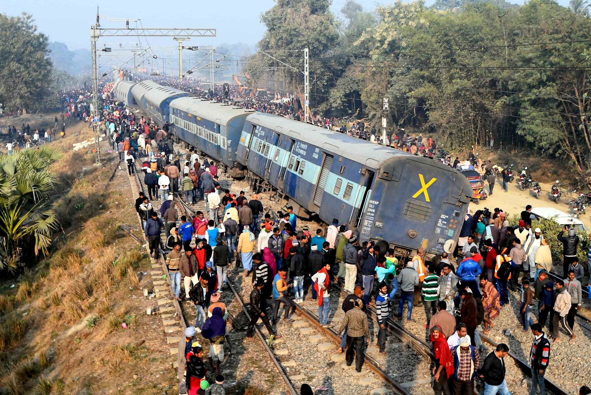 Seven people were killed and 29 injured when nine coaches of a New Delhi-bound train derailed early Sunday in eastern India. (AP)