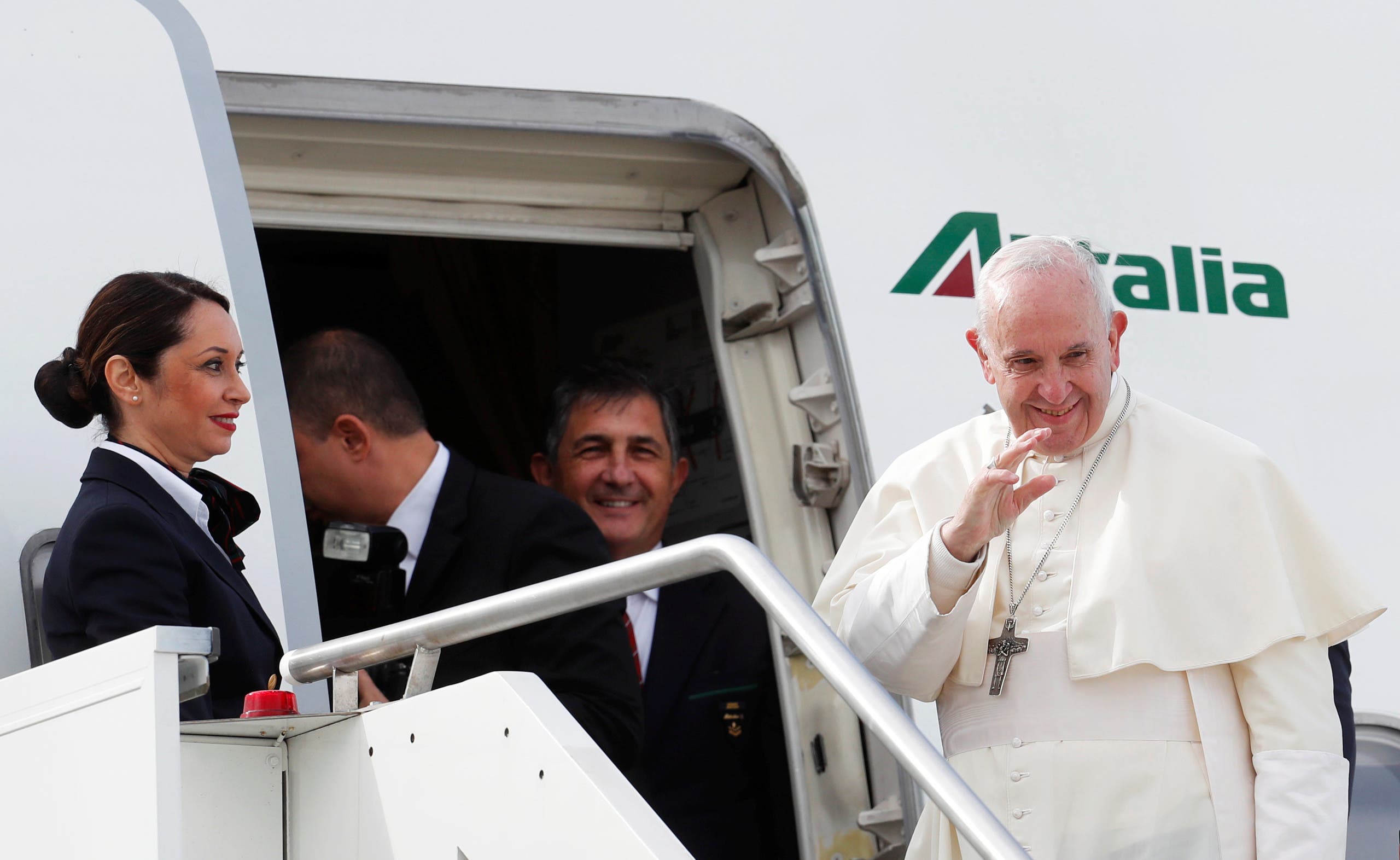 وصل البابا فرنسيس، بابا الفاتيكان، إلى الإمارات، ليل الأحد، في زيارة تاريخية للمنطقة 6ea17713-9dcd-4759-bd2b-39ff026f7f43