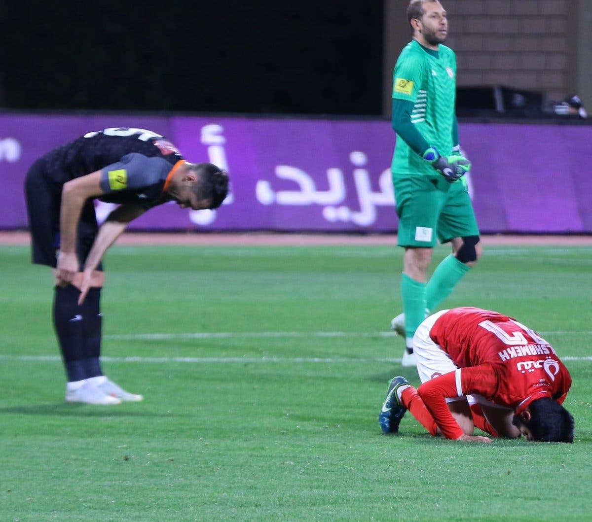 مباراة الشباب والرائد يوم الاثنين