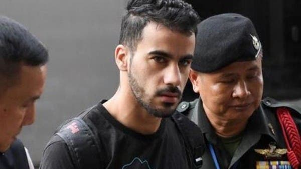 البحرين توضح قضية اللاعب العريبي.. "فر لإيران عبر قطر"