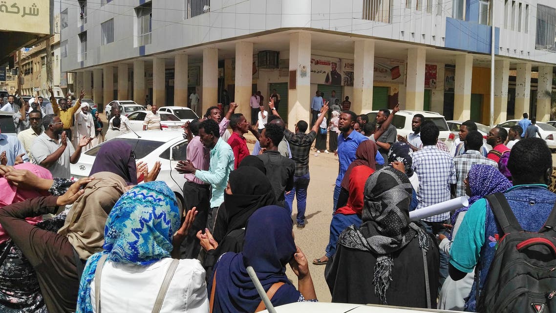 Sudanese protesters take part in an anti-government demonstration in Khartoum on February 14, 2019. Hundreds of Sudanese rallied today, including at a camp for people displaced by war, witnesses said, after campaigners called for anti-government demonstrators to show support for millions affected by conflicts. Deadly protests that erupted in Sudan on December 19 over a decision to triple the price of bread have spread across the country and escalated into calls for President Omar al-Bashir to step down after 30 years of iron-fisted rule.