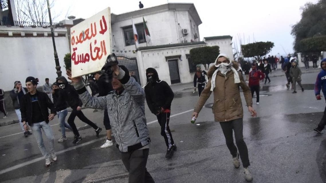 من تظاهرات الجزائر