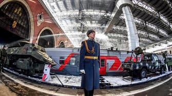 Russian army train showcases Syria war ‘trophies’ 