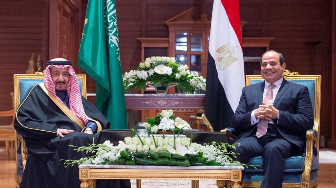 Saudi King Salman and Egypt President Andelfattah el-Sisi. (Saudi Ministry of Media)