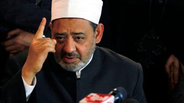 شيخ الأزهر: دعوات المساواة بين الرجل والمرأة "تصادم الدين والطبيعة"