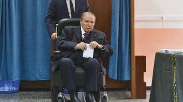 بوتفليقة يتعهد بتغيير النظام والدستور في حال انتخابه