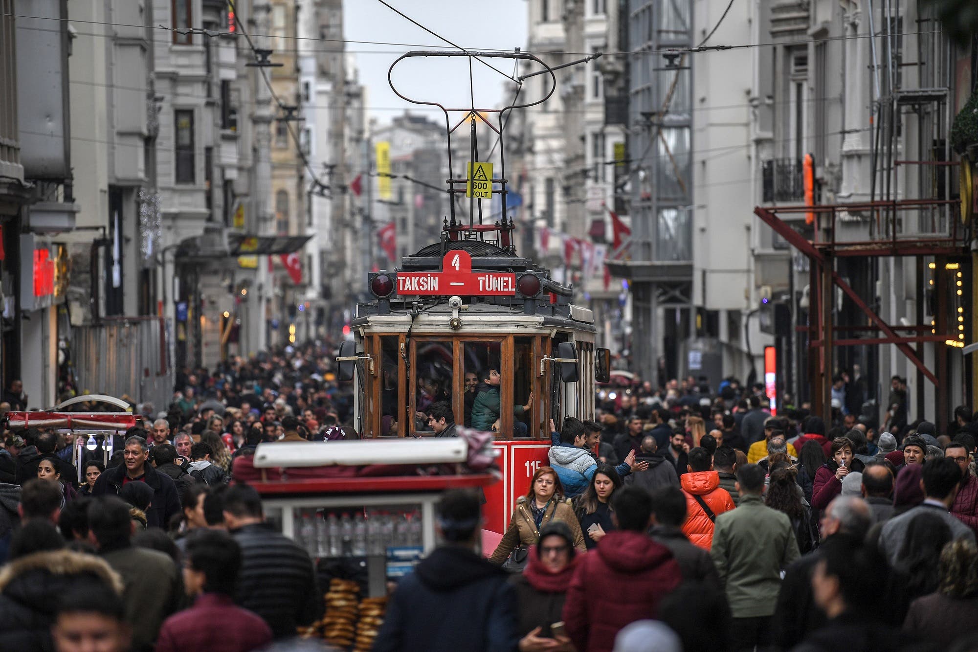 Turkey’s economy entered its first recession in a decade, just weeks before President Recep Tayyip Erdogan’s government faces local elections. (File photo: AFP)