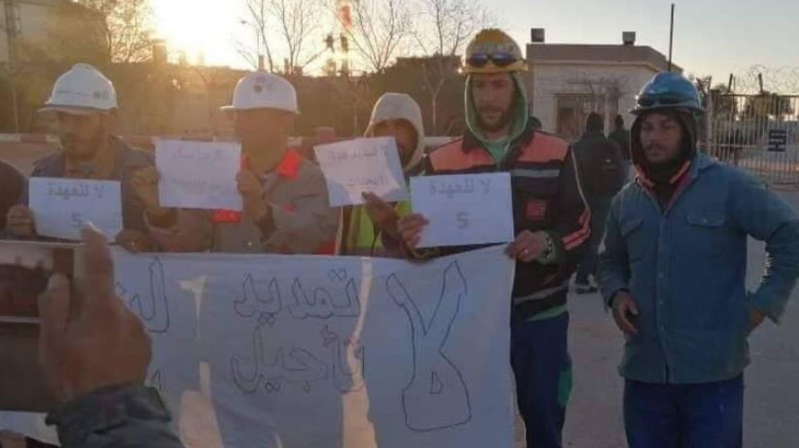 مسيرات حاشدة لعمال شركة سوناطراك بالجنوب