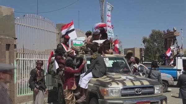 حملة اعتقالات حوثية لشيوخ قبائل ومدنيين