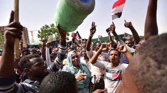 Algeria and Sudan can learn from the political transitions of 2011 