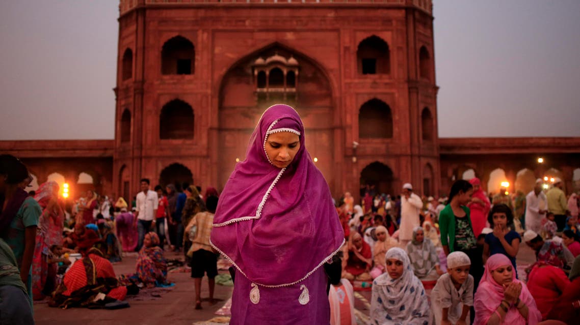 An Indian Muslim woman prays at the Jama Masjid mosque in New Delhi on July 6, 2014. (AP)