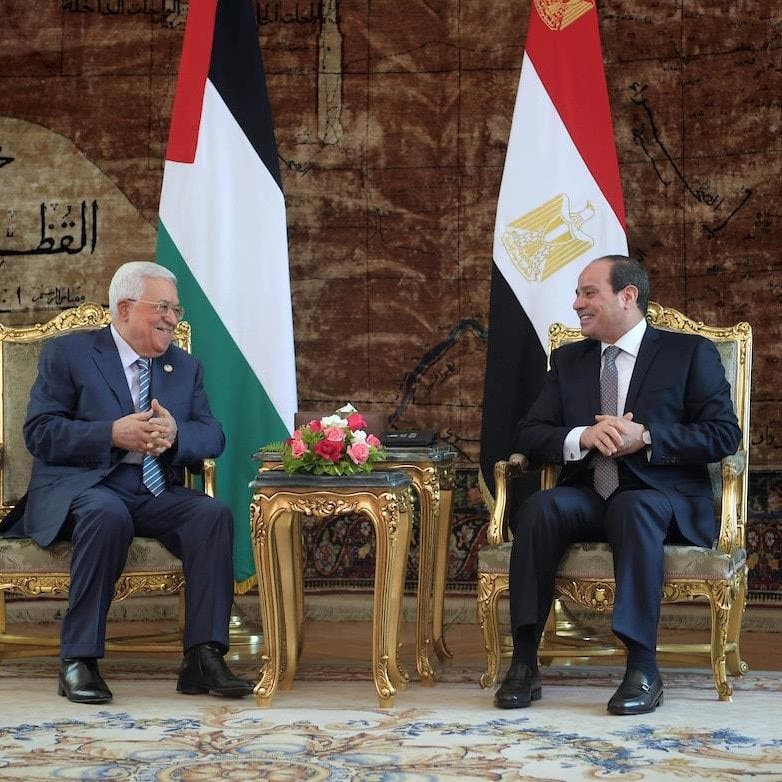 السيسي لعباس: مصر تدعم الحل العادل والشامل للقضية الفلسطينية