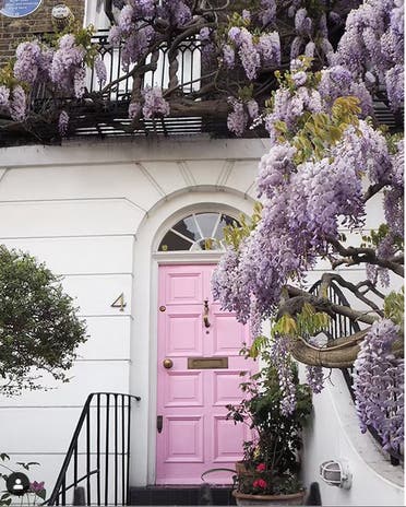 London Notting Hill (Courtesy: Instagram)