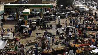 Sudan faces fuel crisis and worsening cash crunch