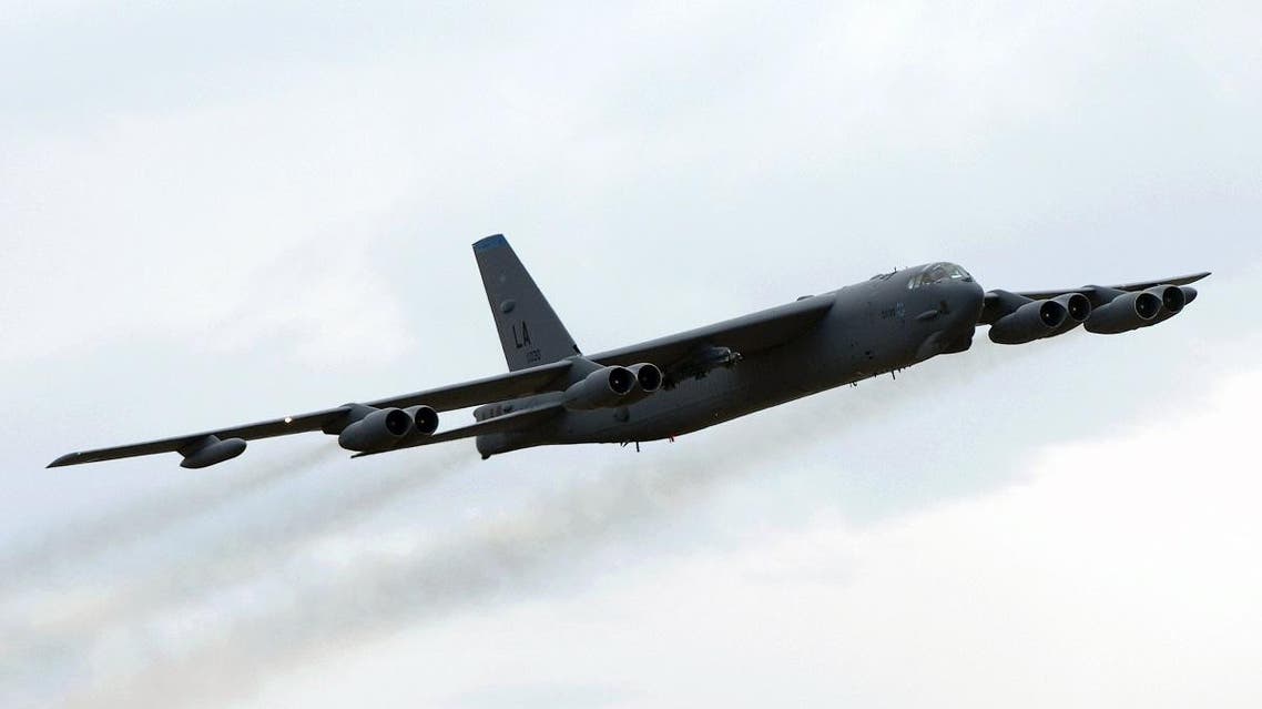 A US Air Force B-52 Bomber performs a fly-by during the first public session of the Australian International Airshow in Melbourne, 23 March 2007. (File photo: AFP)