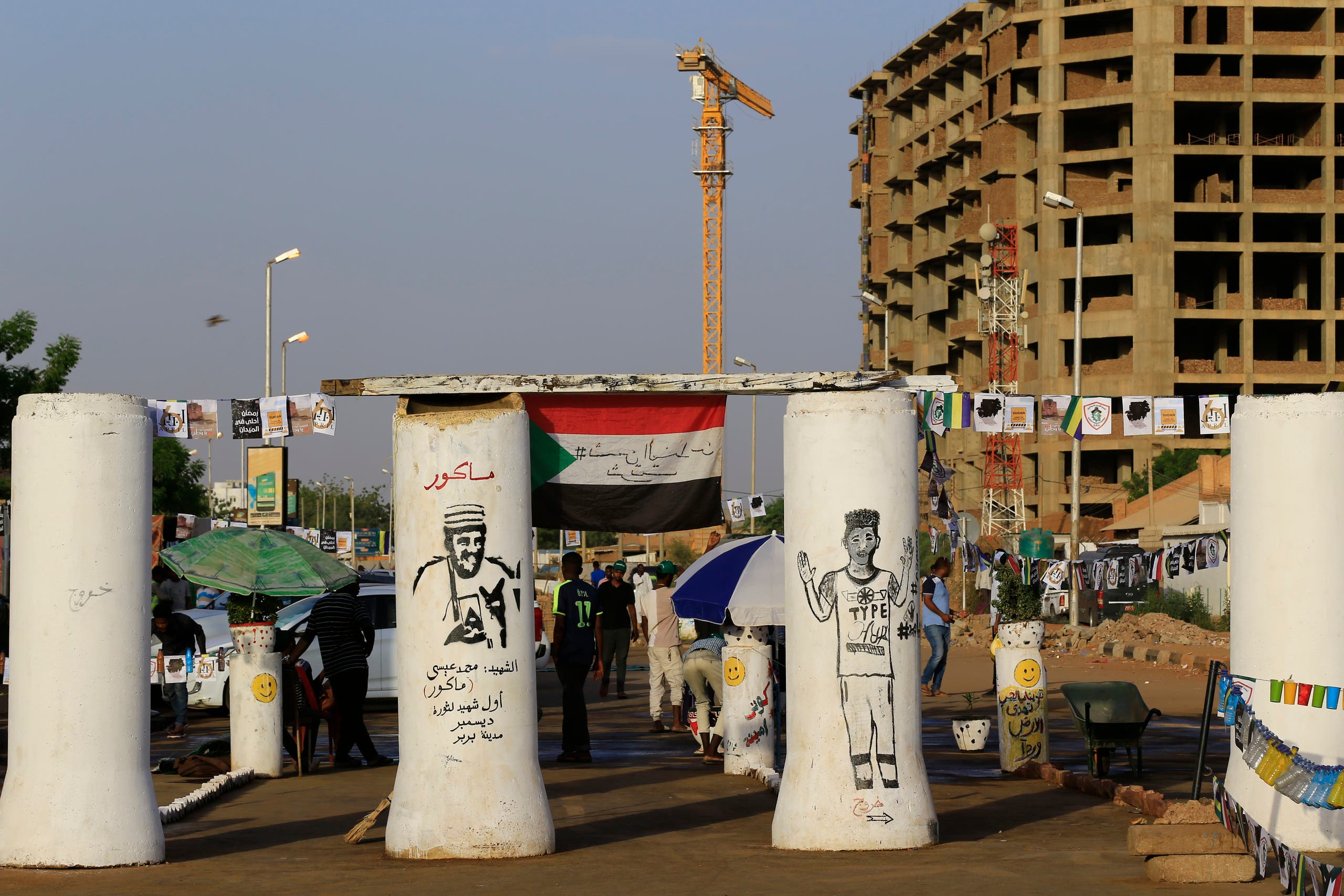 اعتصام القيادة العام في الخرطوم السودان (أرشيفية - فرانس برس)