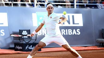 Leg injury forces Federer out of Rome quarters