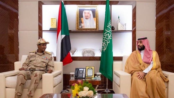 ولي العهد السعودي يجتمع مع نائب رئيس الانتقالي السوداني