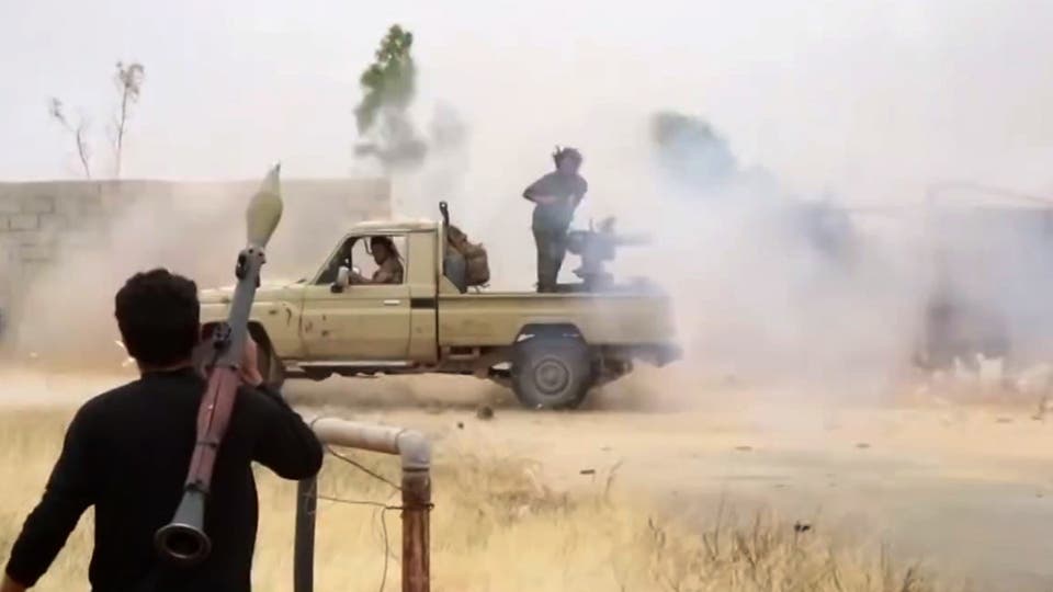ليبيا الجيش يتقدم نحو طرابلس من أغلب محاور القتال