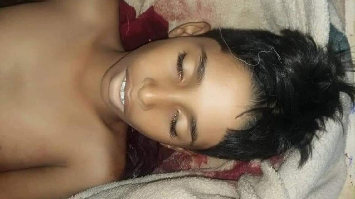 قناص حوثي يقتل طفلا