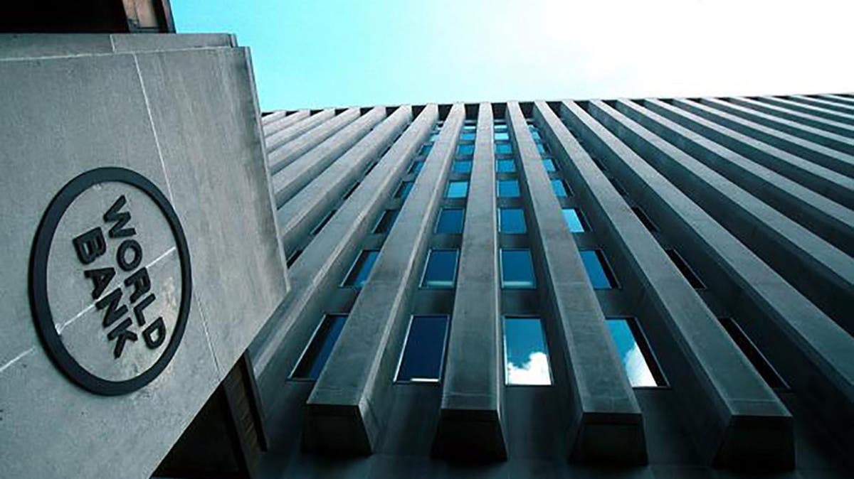 البنك الدولي: إيرادات الحكومة اللبنانية تراجعت بنحو النصف في 2021