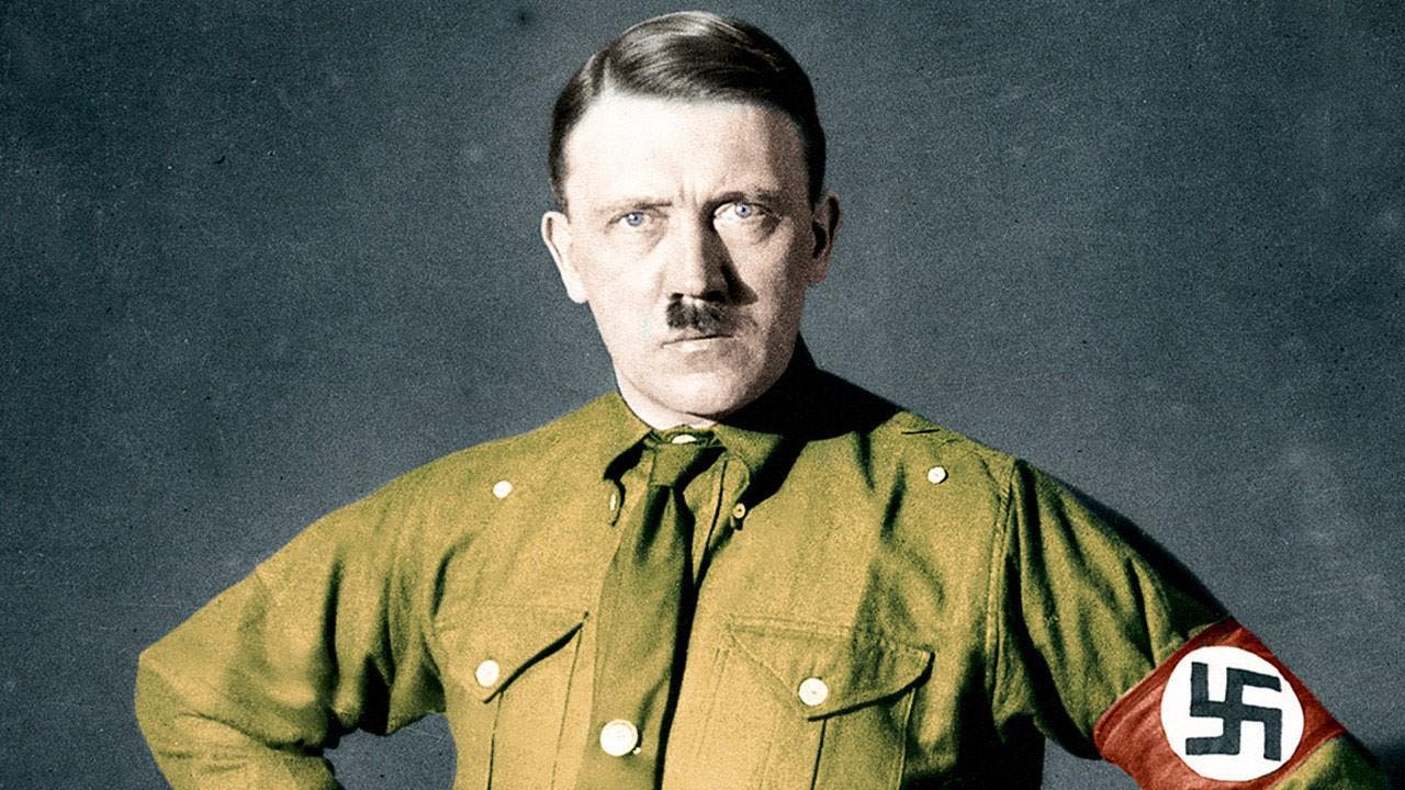 صورة للقائد النازي أدولف هتلر