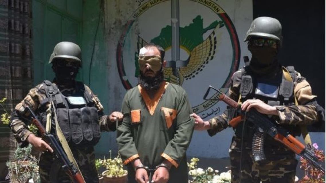 بازداشت یک ملا امام بدلیل اطلاعرسانی برای طالبان در غزنی افغانستان
