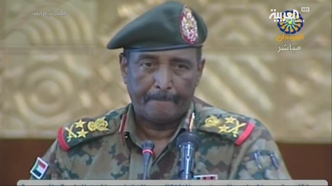 نشرة الرابعة | المجلس العسكري السوداني ينفي صدور قرار فض الاعتصام ويؤكد على جاهزية للتفاوض