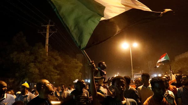 واشنطن تلوح بعقوبات على السودان في حال زاد العنف 