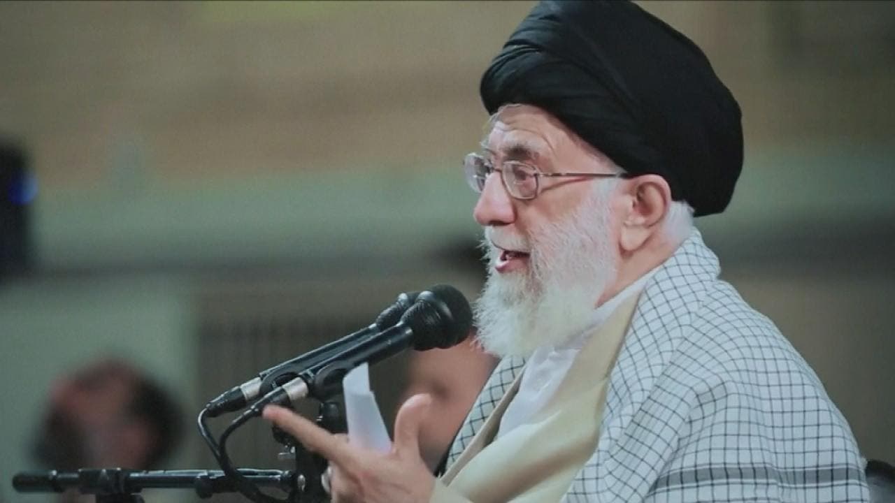 المرشد الإيراني علي خامنئي