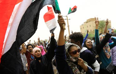 متظاهرون في شوارع الخرطوم 30 يونيو (أرشيفية- رويترز)