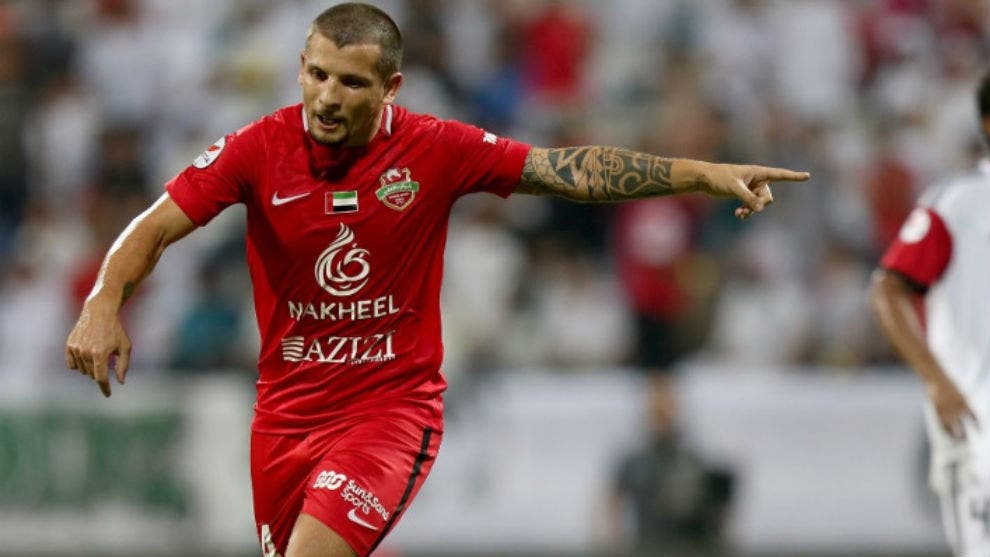 خلال مشواره مع شباب الأهلي دبي