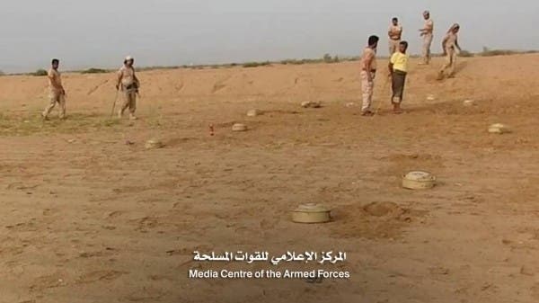 شاهد الجيش اليمني ينزع 680 لغما زرعها الحوثي بحجة وصعدة