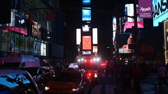 Huge power outage plunges Manhattan into darkness