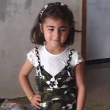 أحدثت صورها صدمة.. وفاة الطفلة السورية التي أنقذت رضيعة