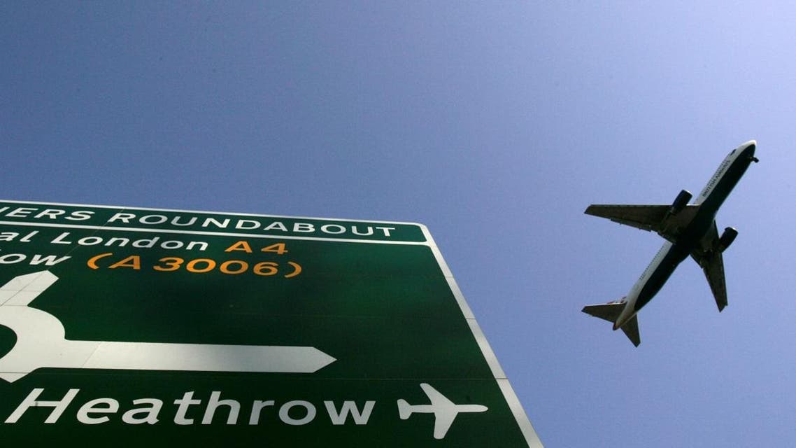 A British Airways passenger plane prepares to land at the new Terminal 5 at Heathrow Airport in London. (File photo: Reuters)