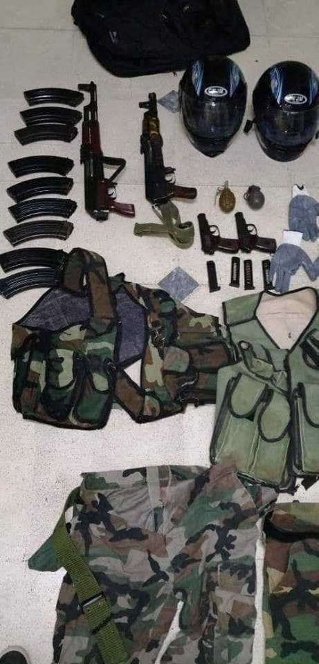 من أسحة الضابط القاتل