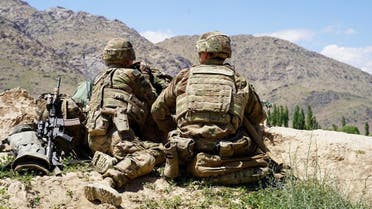 US soldiers look out over hillsides in Nerkh district of Wardak province. (File photo: AFP)