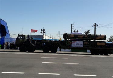 S-300 lors d'un défilé militaire à Téhéran