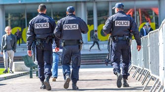 مقتل شخصين وإصابة آخر.. عملية طعن في شوليه الفرنسية