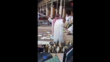 Saudi man dancing in Riyadh souq (Screengrab) 