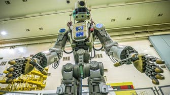 بمواصفات بشرية.. روبوت روسي يبدأ مهمته الرسمية بالفضاء