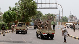 اليمن.. تعزيزات عسكرية لـ"الانتقالي" تصل شبوة